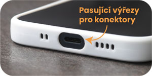 Jednobarevný kryt - výřezy pro konektory